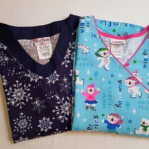 Scrubstar/UA Scrubs Womens M Winter Holiday Polar Bear Snowflakes Med. Scrub Top